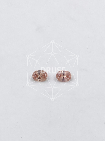 Циркон "Гиацинт" овал 8,5х6,5мм. (4,26ct) пара