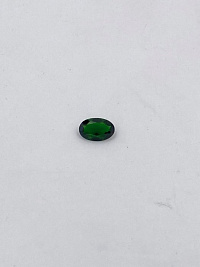 Хромдиопсид овал 12,1х7,8мм. (3,34ct)