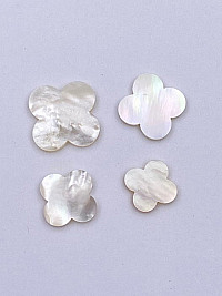 ВанКлиф - перламутр (белая оболочка) 6х6х2мм.