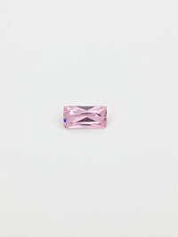 Фианит розовый багет 14х7мм (цвет 02)