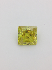 Фианит олива светлый квадрат 2,5х2,5мм (цвет 20)