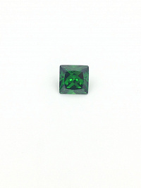 Фианит зеленый квадрат 16х16мм (цвет 28)
