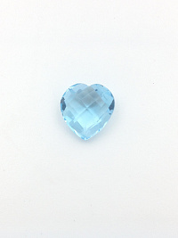 Топаз светлый sky сердце 15х15х15мм фан