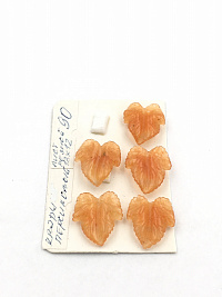Кварц персиковый лист резной 13х12мм